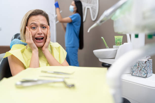 Best Cracked Tooth Emergency Dentist  in Euclid, OH